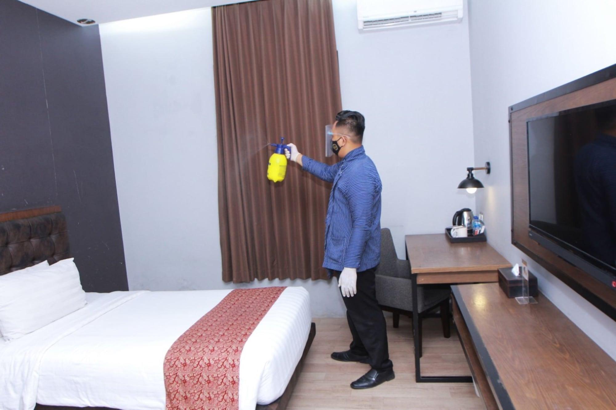 Grand Kangen Hotel Urip Sumoharjo Γιογκιακάρτα Εξωτερικό φωτογραφία