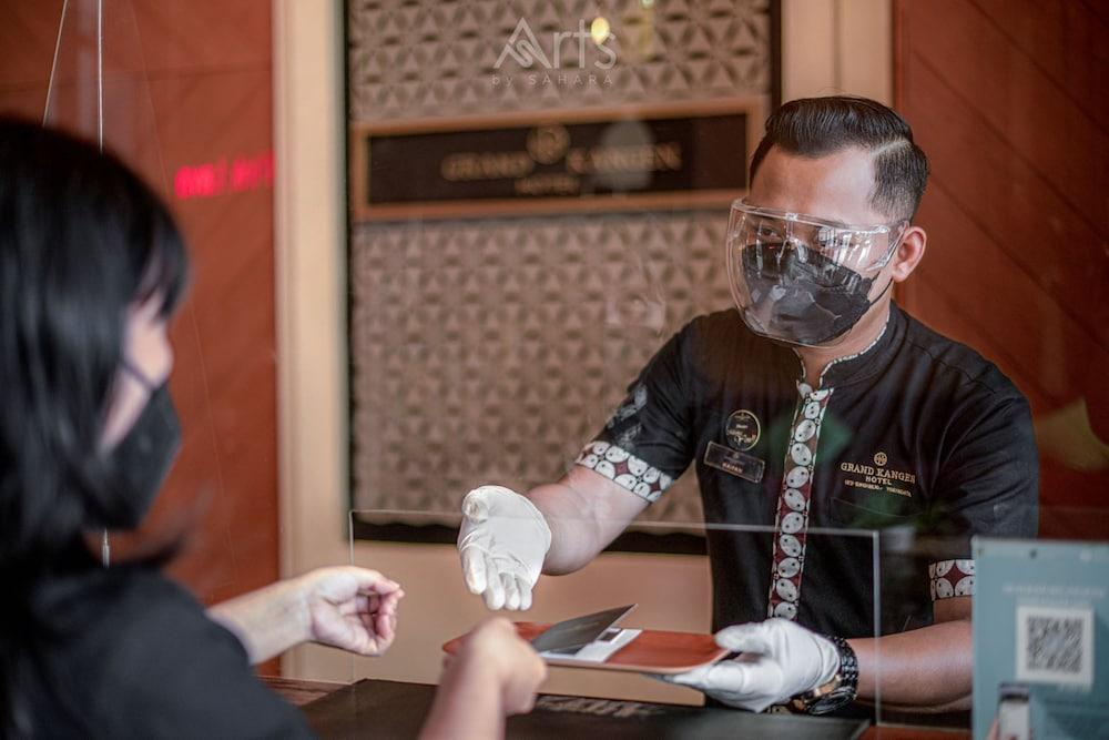 Grand Kangen Hotel Urip Sumoharjo Γιογκιακάρτα Εξωτερικό φωτογραφία