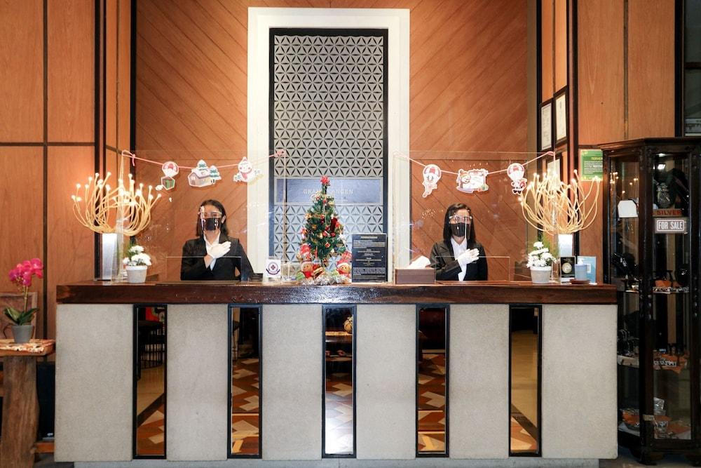 Grand Kangen Hotel Urip Sumoharjo Γιογκιακάρτα Εξωτερικό φωτογραφία