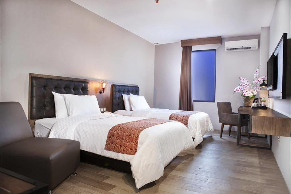 Grand Kangen Hotel Urip Sumoharjo Γιογκιακάρτα Εξωτερικό φωτογραφία